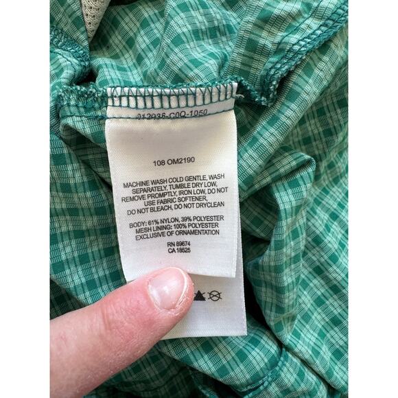 Mountain Hardwear Short sleeve, button down,  size Medium, Green; Performance - Picture 3 of 7